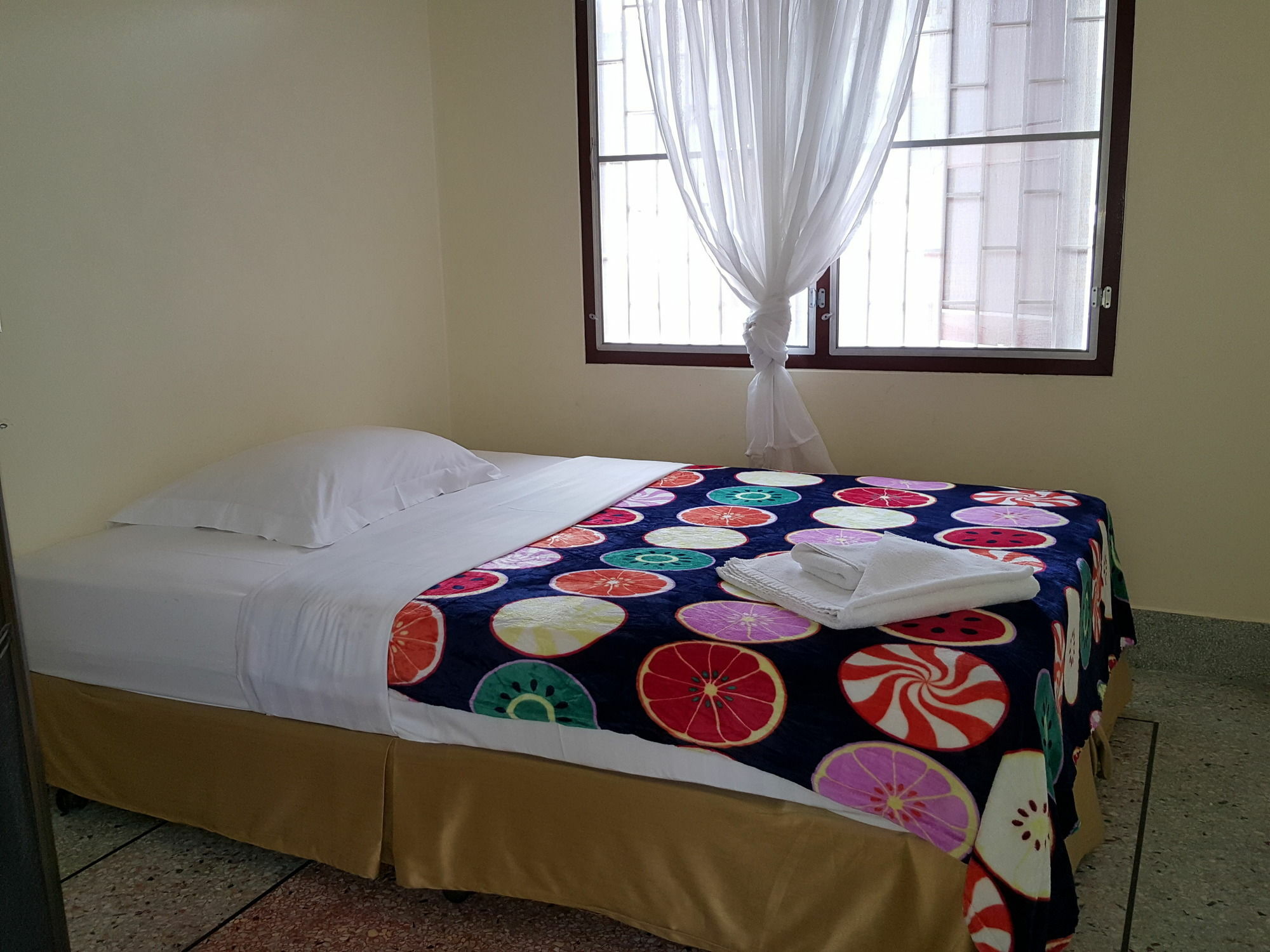 Emmanuel Guesthouse Prachuap Khiri Khan Exteriör bild
