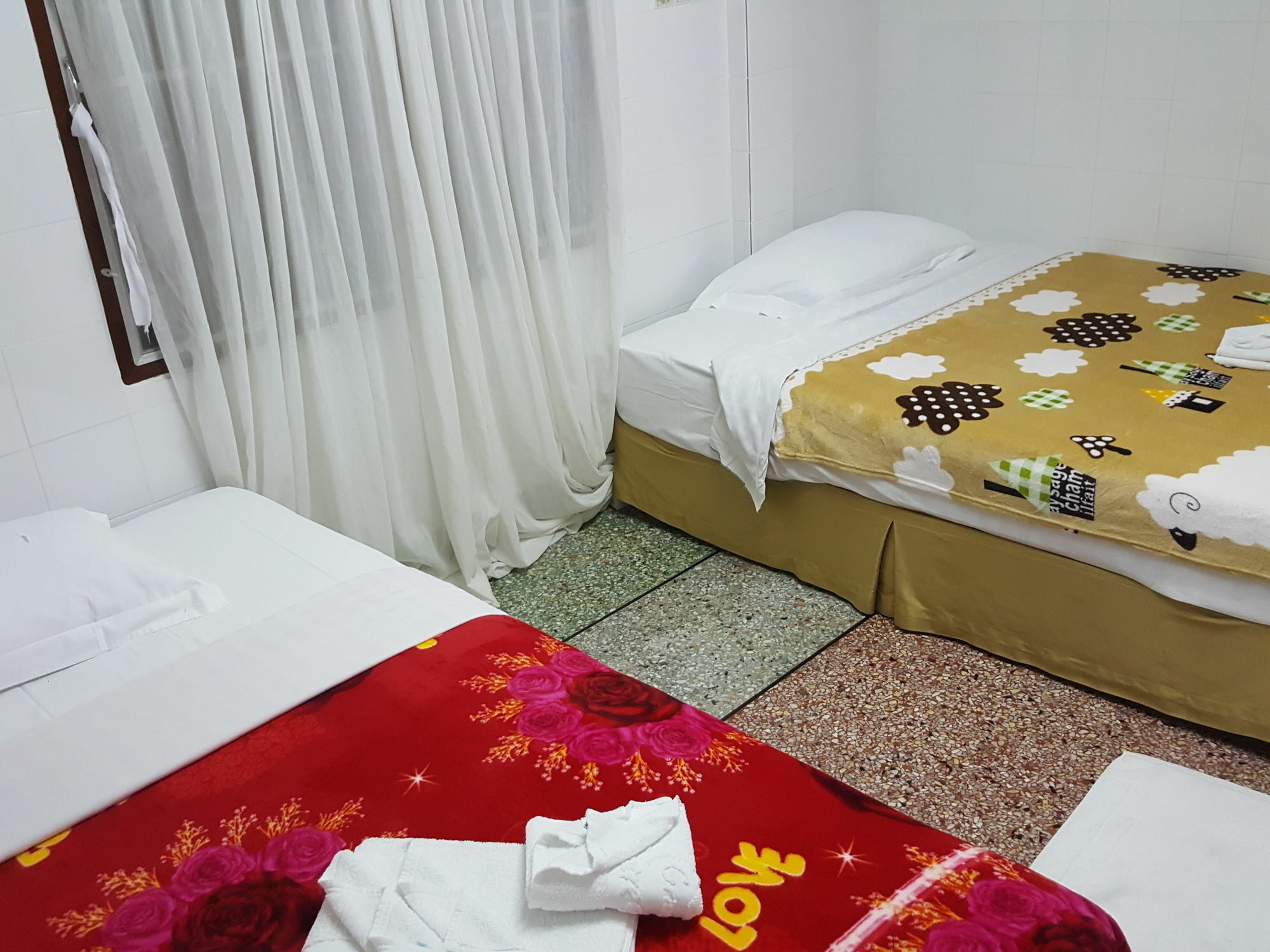 Emmanuel Guesthouse Prachuap Khiri Khan Exteriör bild